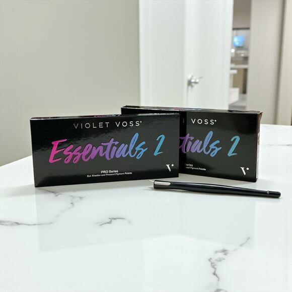 Violet Voss Essentials 2 PRO Series Eyeshadow Palette 10 Shades Shimmer Matte - Picture 1 of 12